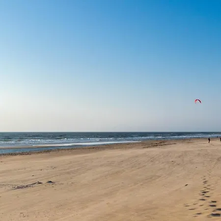 Holiday home Aan Zee